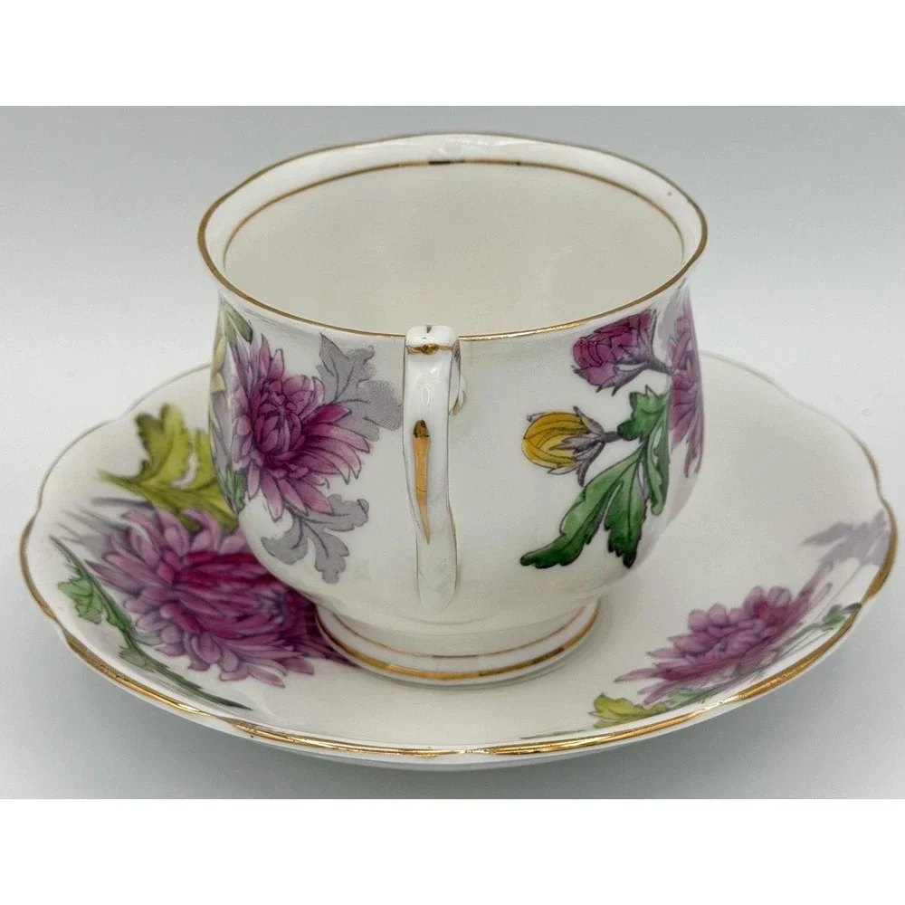 Royal Albert Flower of the Month Chrysanthemum Tea Cup Saucer Bone China England